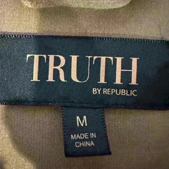 Truth by Republic Faux Suede Snap Front Button Down Shirt Size Medium - Picture 3 of 5